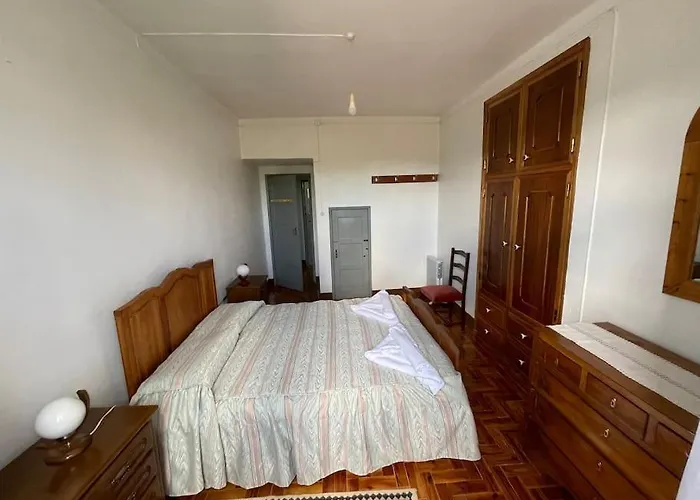 Casa Da Celeste Feriehus *